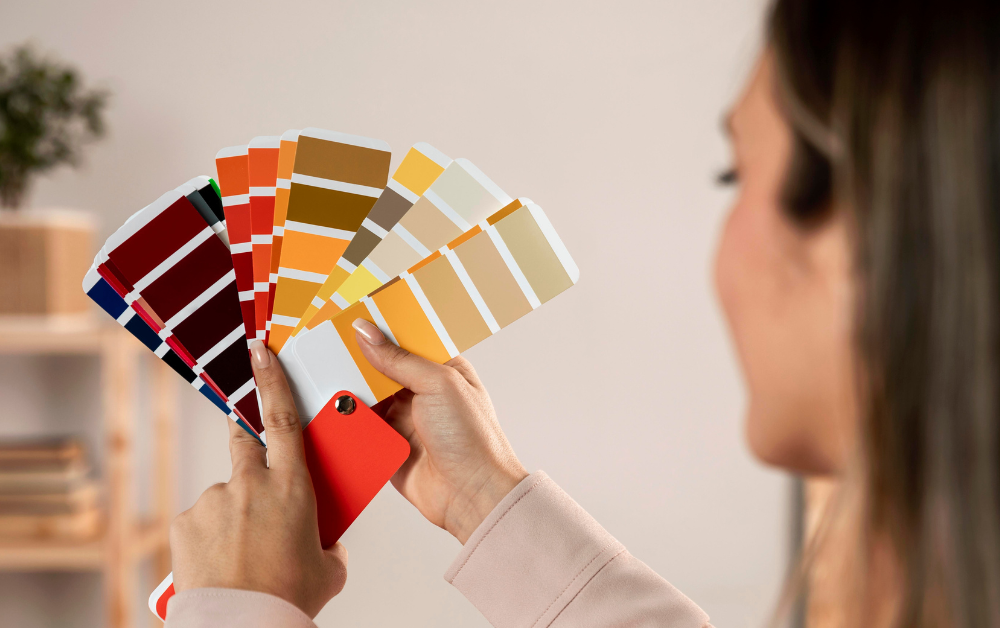 Farbkonzept fürs Wohnzimmer: So bringst du Harmonie & Stil in deinen Raum