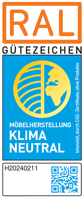 RAL Gütezeichen Möbelherstellung klimaneutral. - Auszeichnung für Sitzwelt GmbH - Yvi Living.